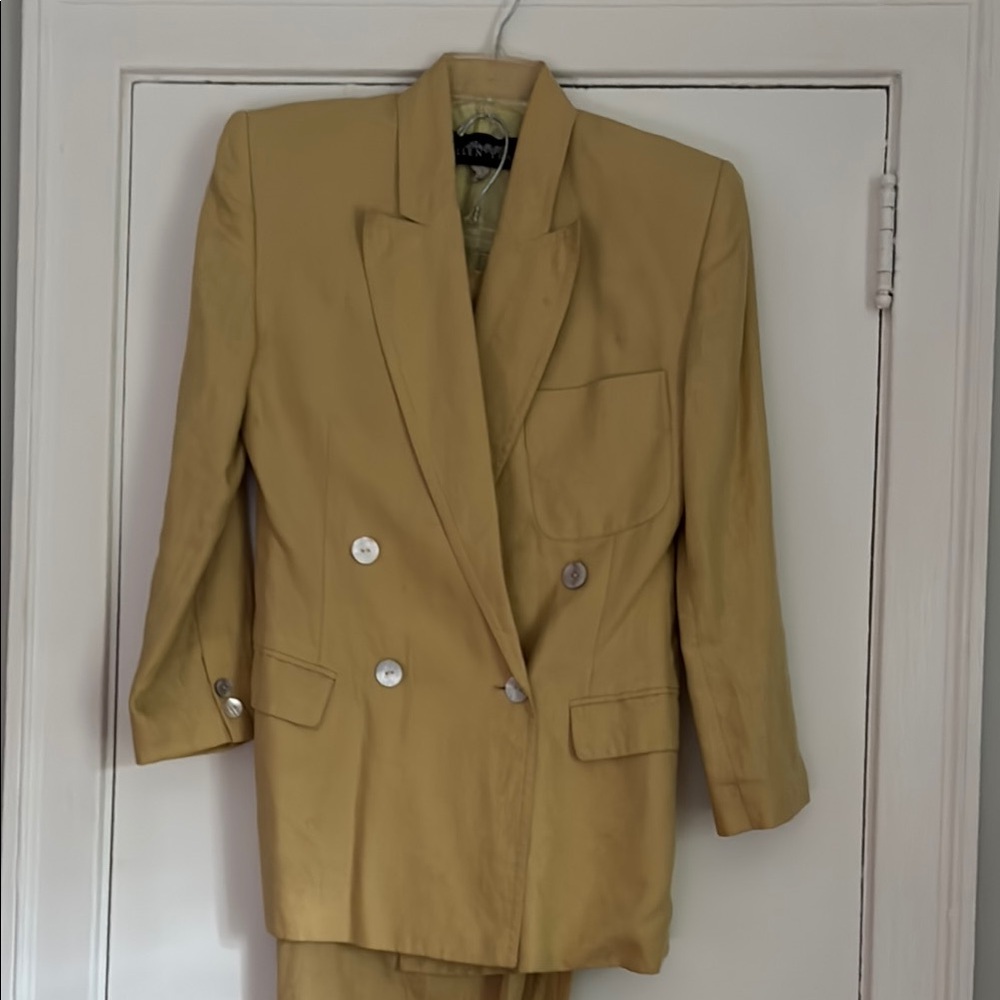 DKNY Women's Suit -  Blazer and Pants